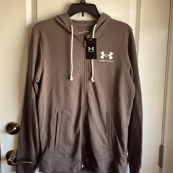 Under Armour Other - NWT Men’s Under Armour Zip Up Hoodie in Size Small